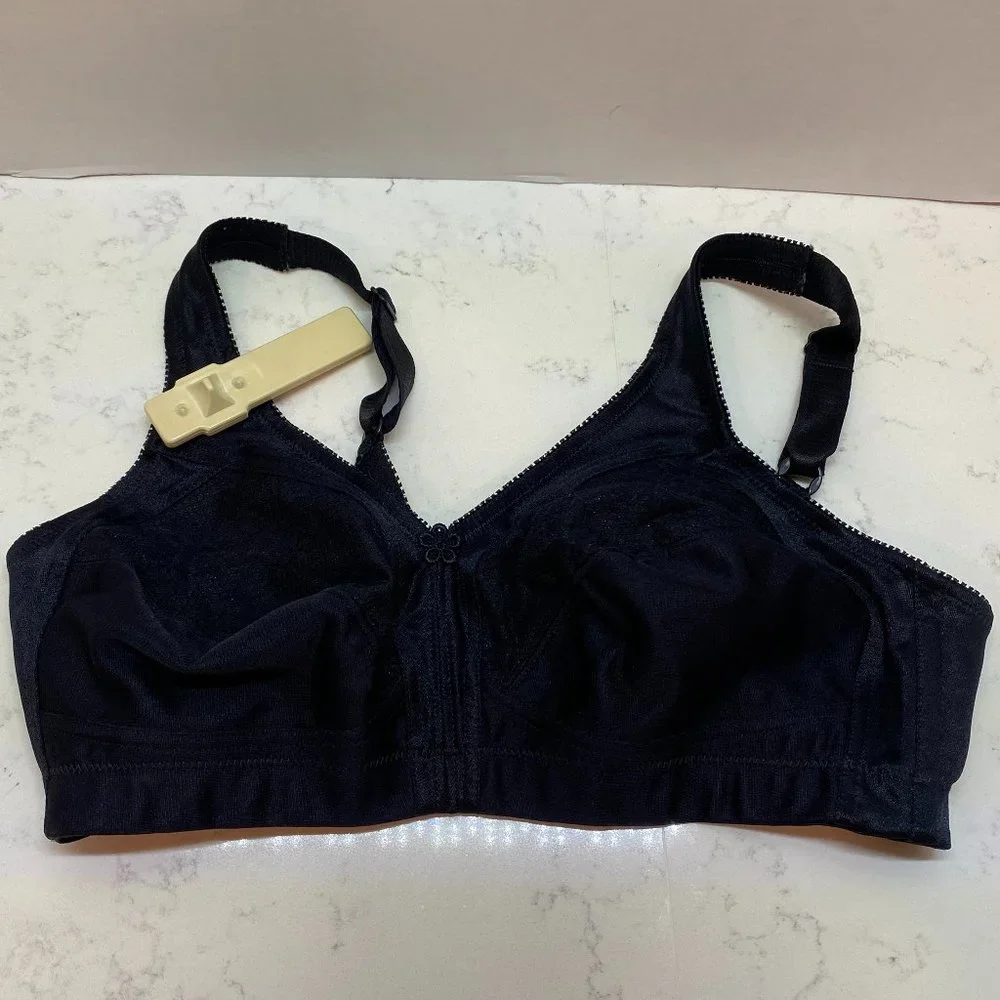 Exquisite Form Full-Coverage Bra - Picture 1 of 5